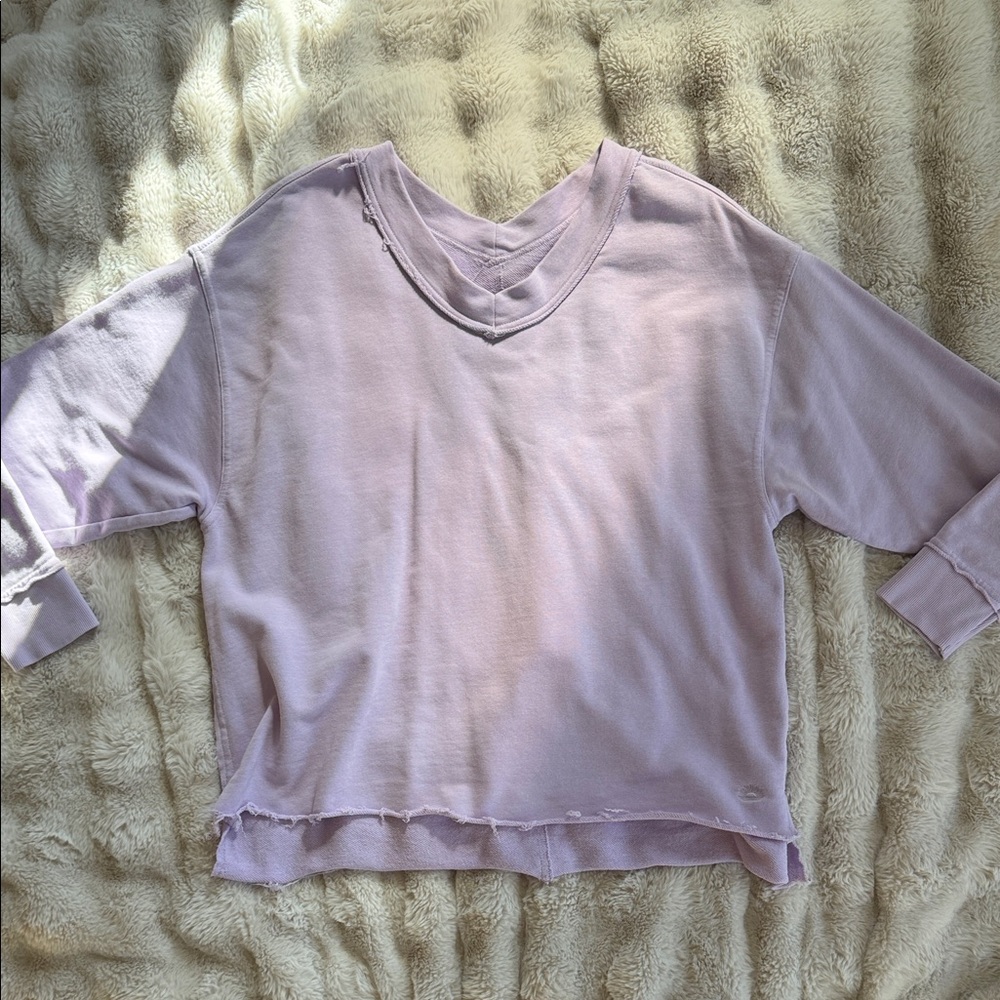 Lavender oversized sweatshirt